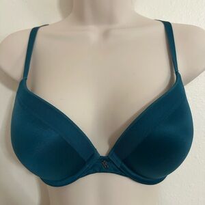 Fabulous by Victoria’s Secret Plunge Push-up Bra